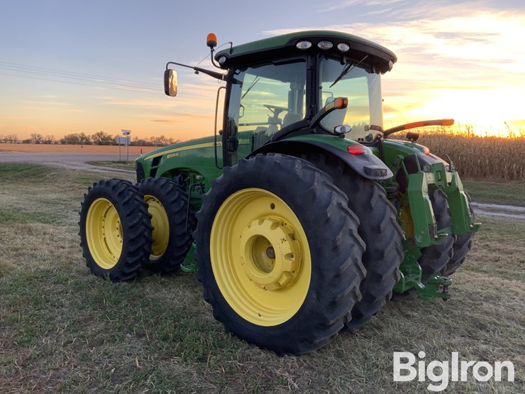 john-deere-8320r-image-7