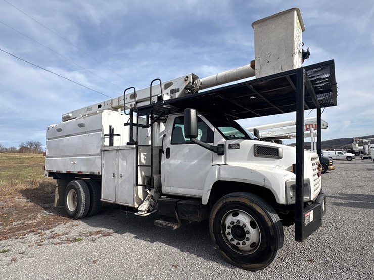 gmc-topkick-c7500-image-3