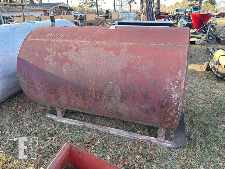 500-gallon-fuel-tank-on-skid-image-2