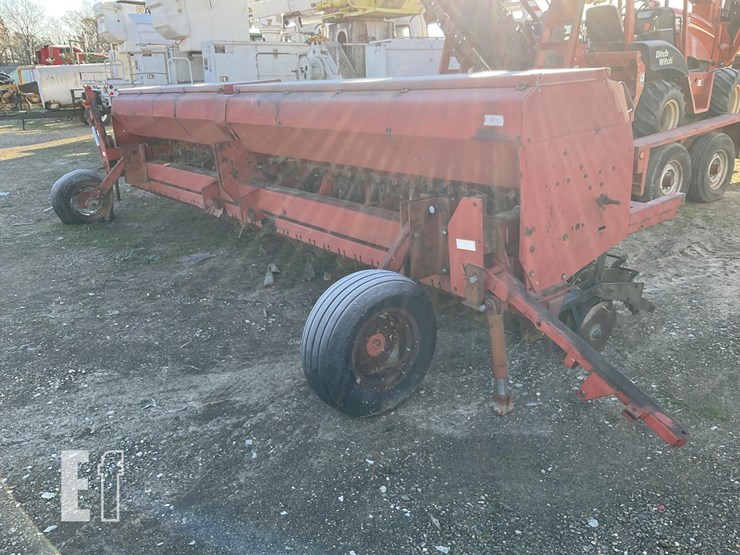 case-ih-5400-image-2