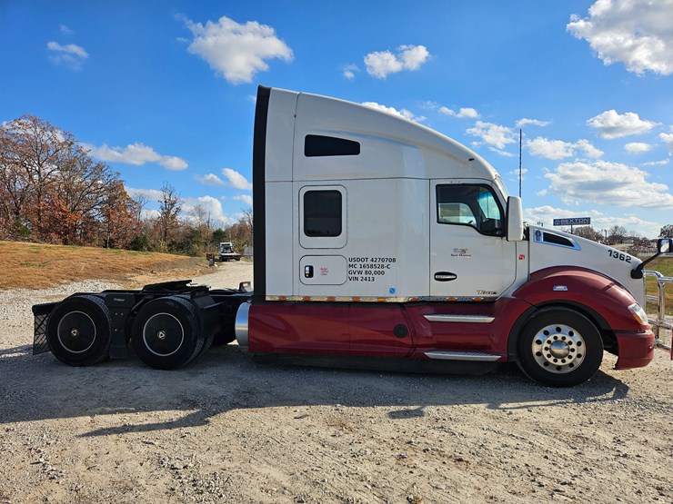 2021-kenworth-t680-image-23