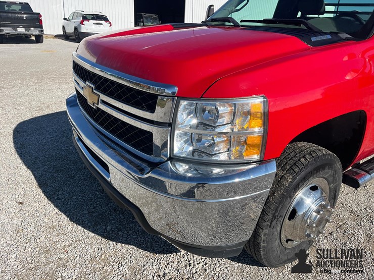 chevrolet-silverado-3500-image-11