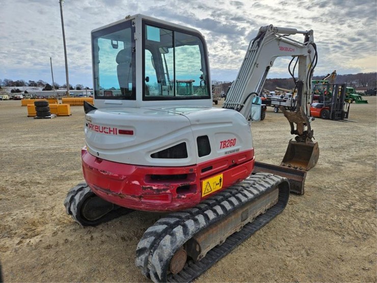 #3422-•-takeuchi-tb260-excavator-image-5