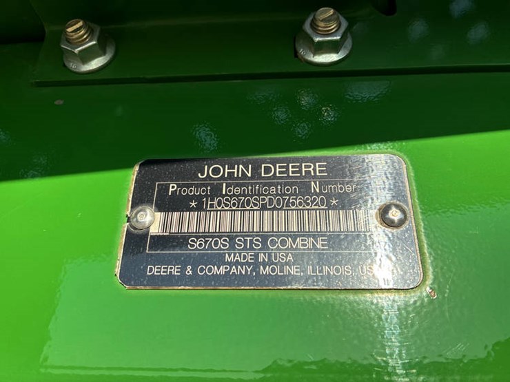 john-deere-s670-image-2