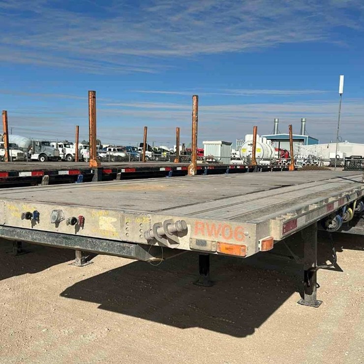 TRANSCRAFT 48' X 102"