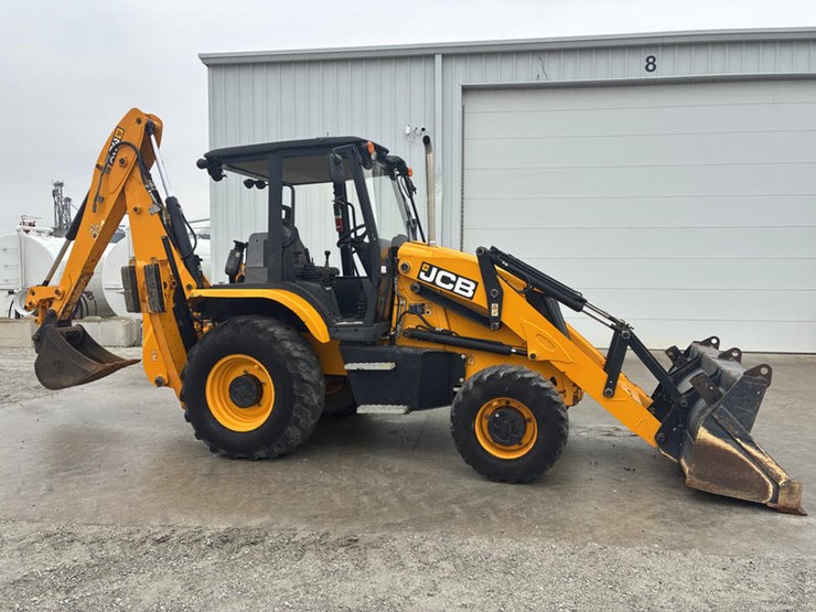 jcb-3cx-image-3