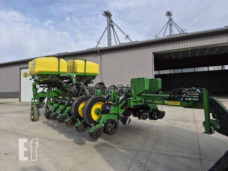 john-deere-1775-image-3