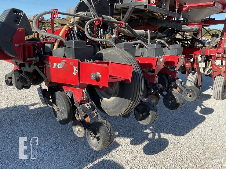 case-ih-1250-image-29