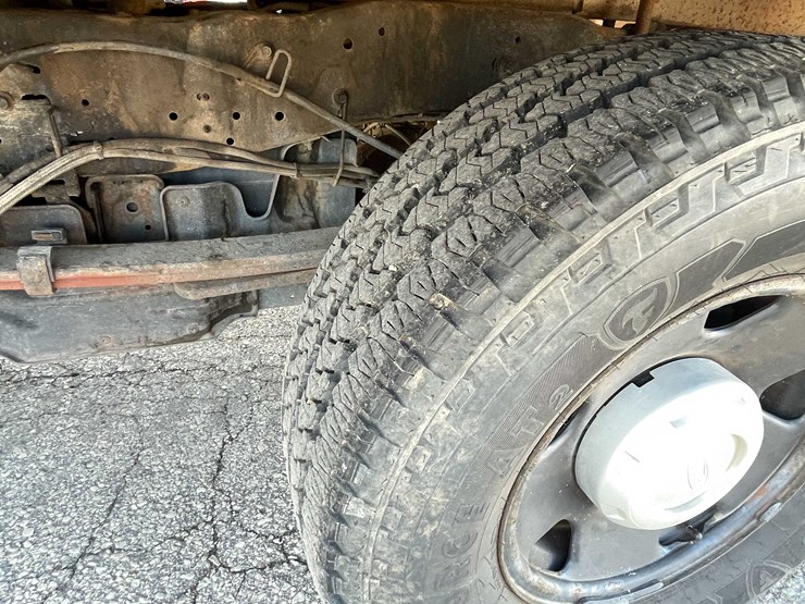 ford-f250-xlt-image-14