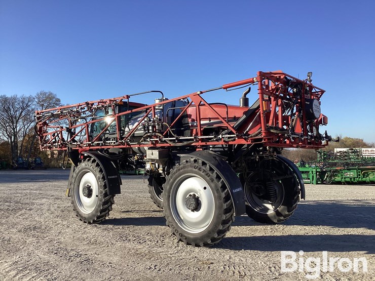 2012-case-ih-patriot-3330-image-4