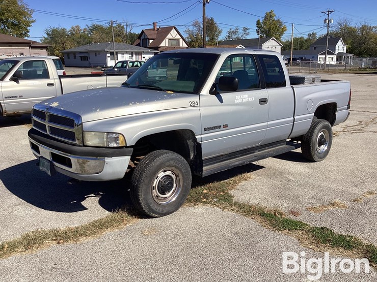 dodge-ram-2500-image-1