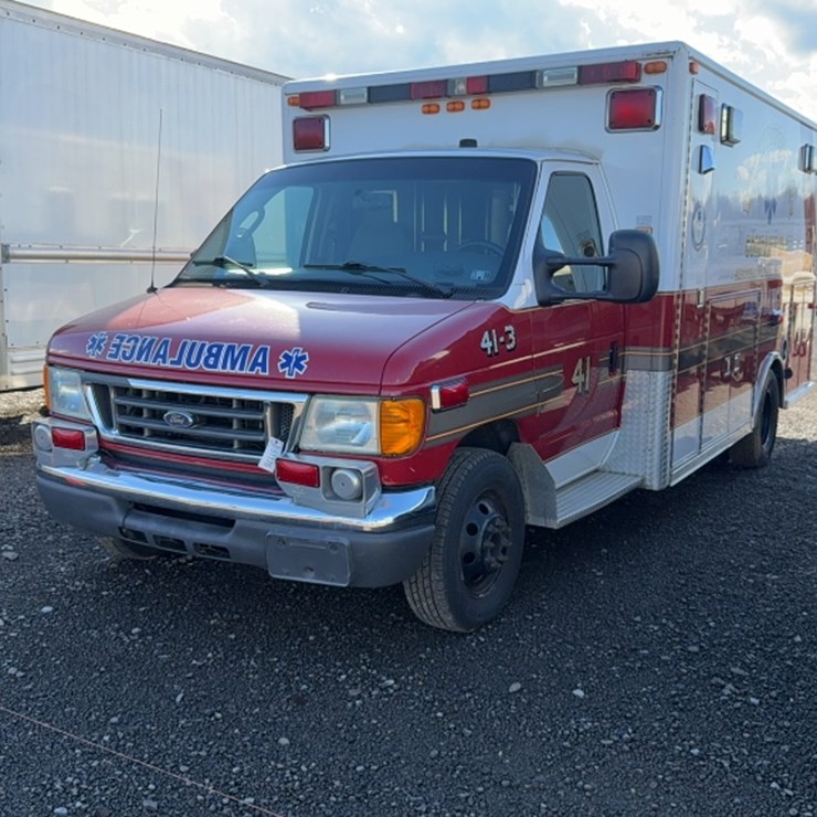 2006 FORD E450