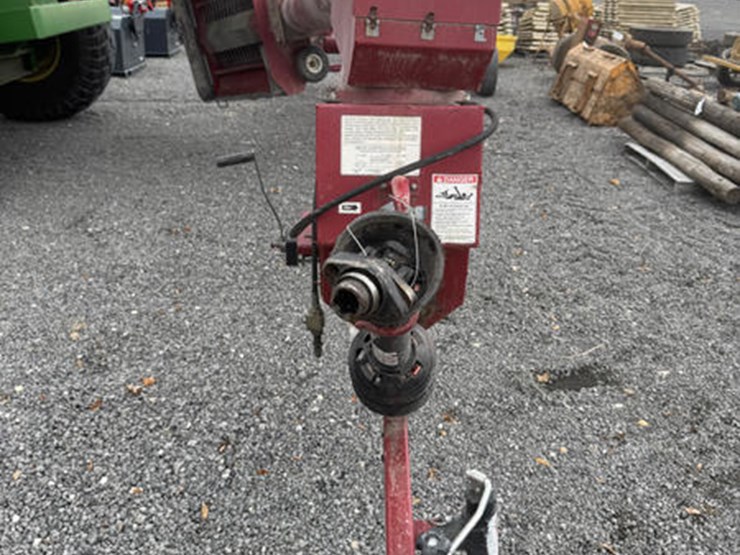 hutchinson-10x60-image-5