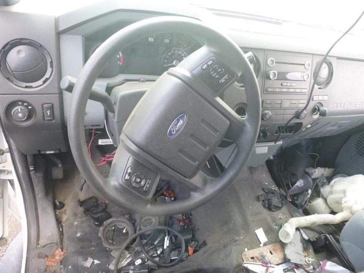 2016-ford-f250-image-8