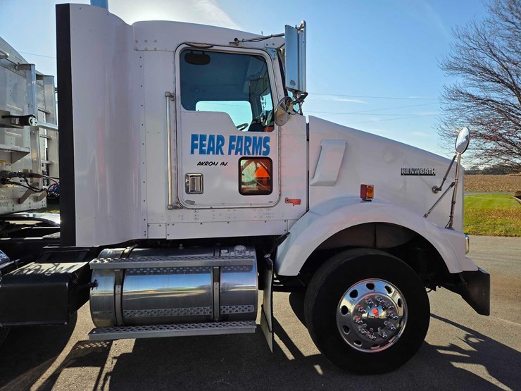 kenworth-t800-image-32