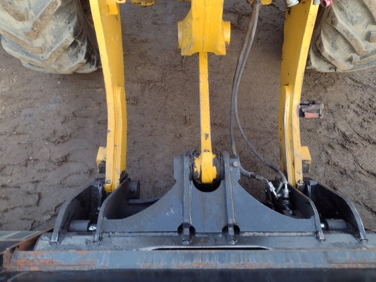 caterpillar-908m-image-16