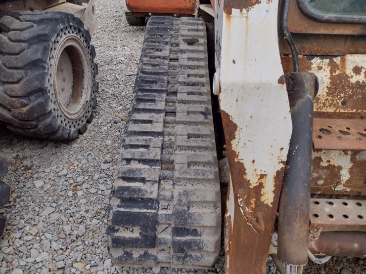 bobcat-t300-image-23