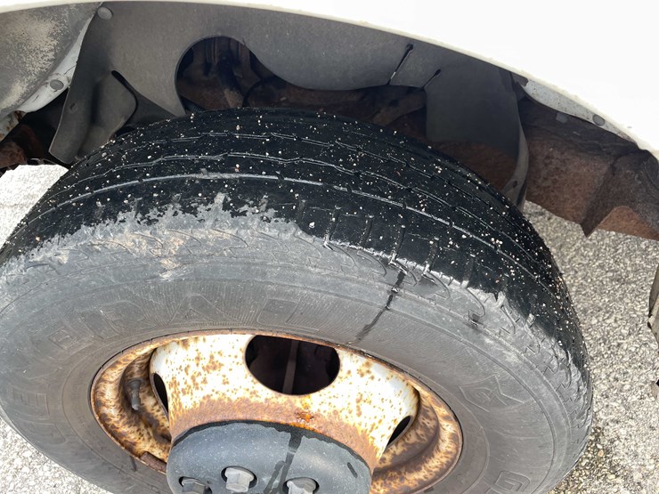 chevrolet-express-3500-image-11