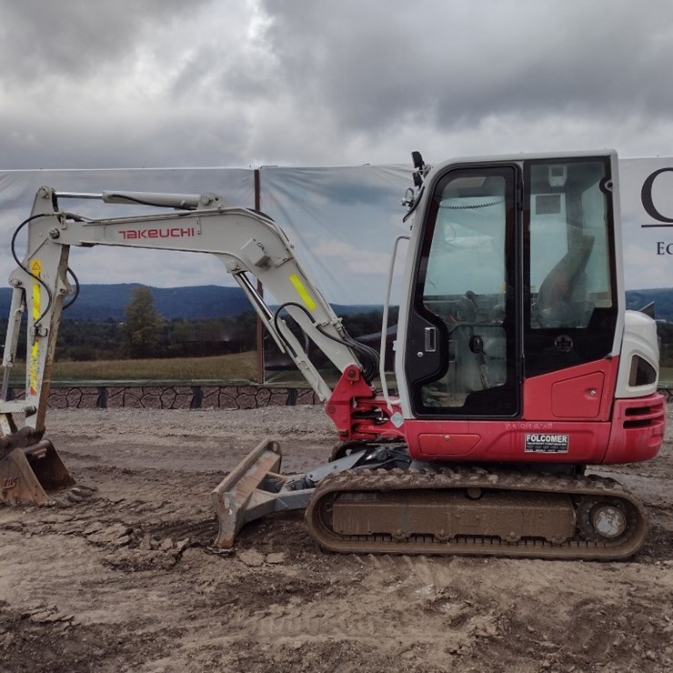 TAKEUCHI TB240