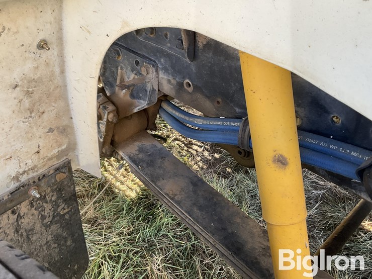 1996-international-8100-image-10