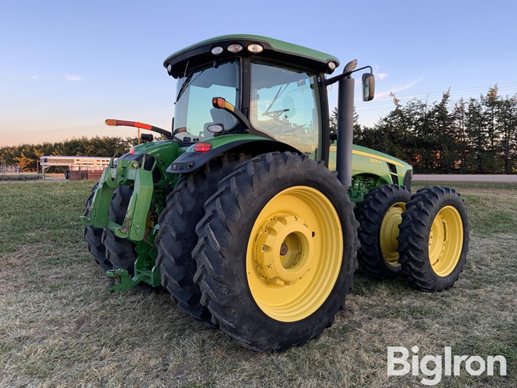 john-deere-8320r-image-5