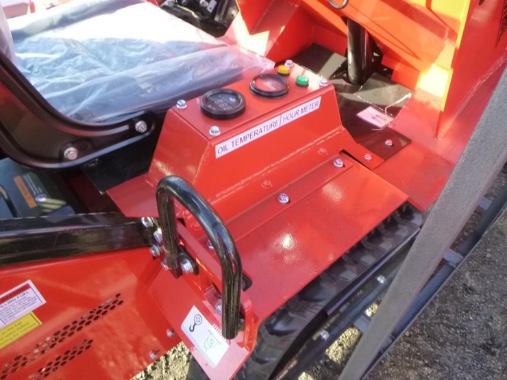 2025-agt-sda-140t-skid-steer-track-loader-image-16