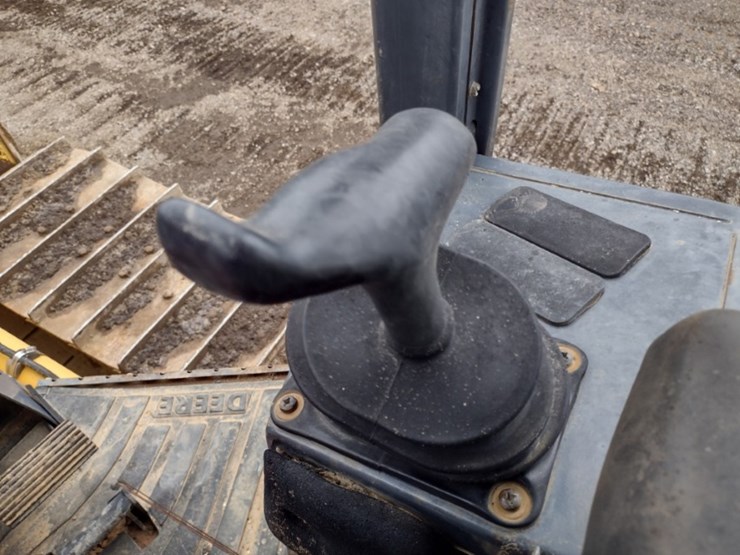 deere-650j-lgp-image-10