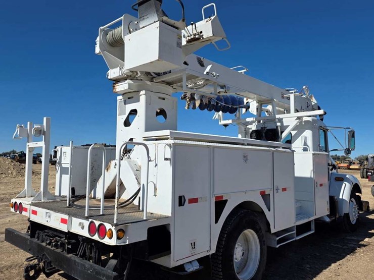 2006-kenworth-t300-image-5