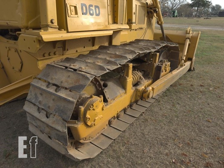 caterpillar-d6d-image-17