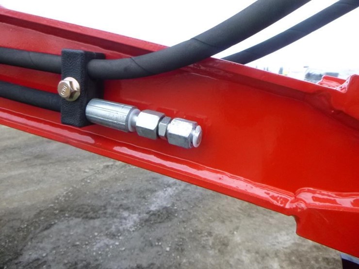 2025-vicsec-vc13-hydraulic-excavator-image-13