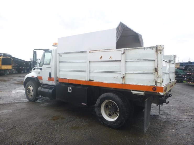 2003-international-durastar-4300-image-4