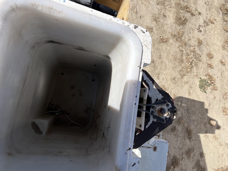 2001-international-4700-image-20