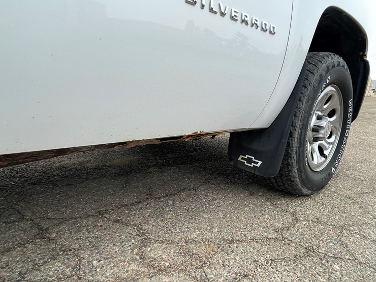 2013-chevrolet-1500-image-17