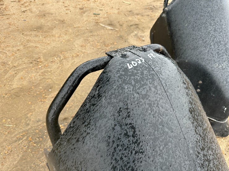 2016-john-deere-90-image-112