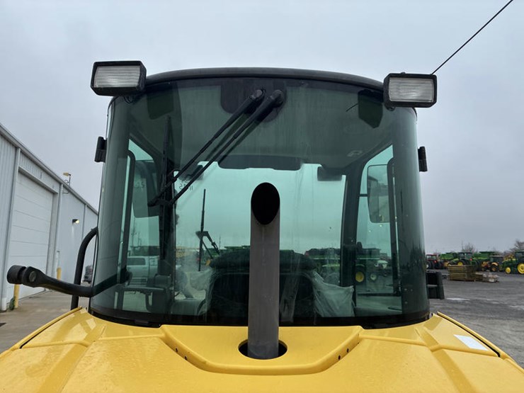 #122463-•-2023-nh-w50c-#fnhw50csnjhp00463-image-32