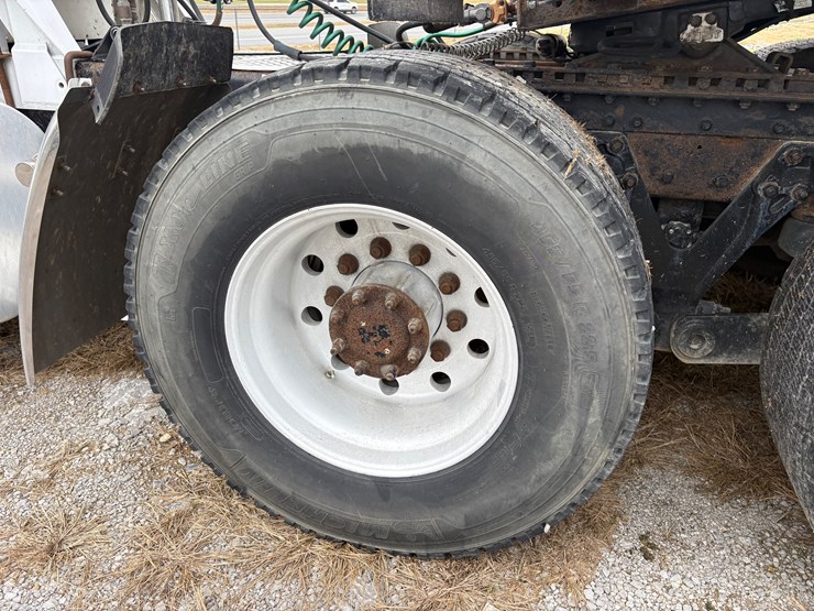 caterpillar-c15-image-11