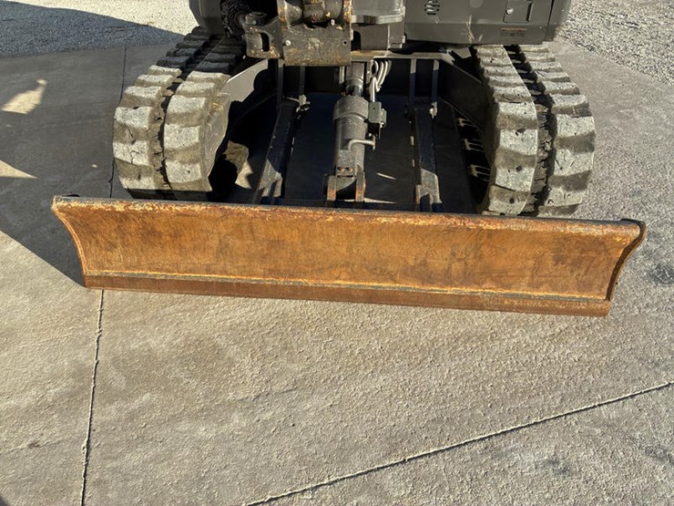 volvo-ecr88d-image-23