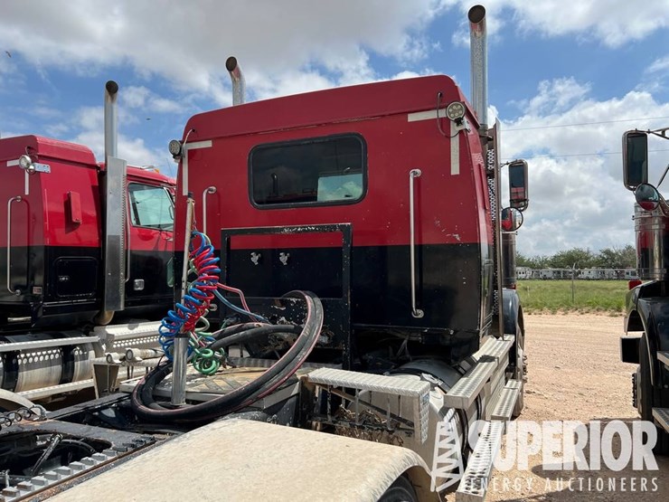 2012-western-star-4900-image-3