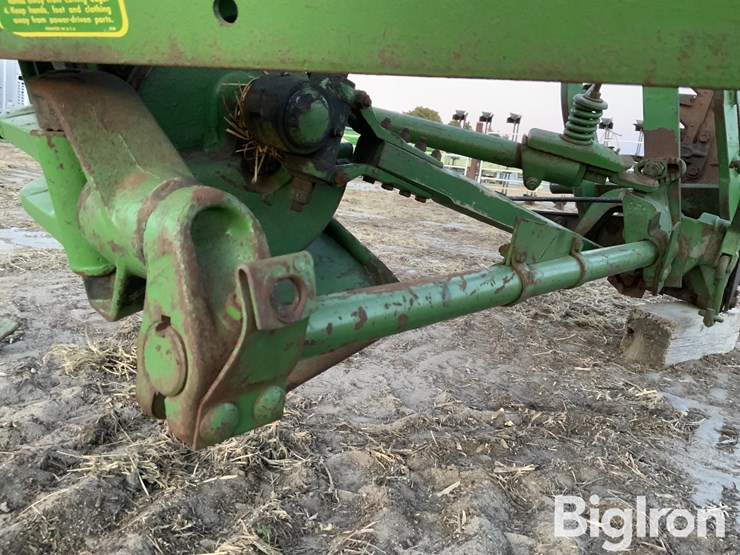 john-deere-38-image-18