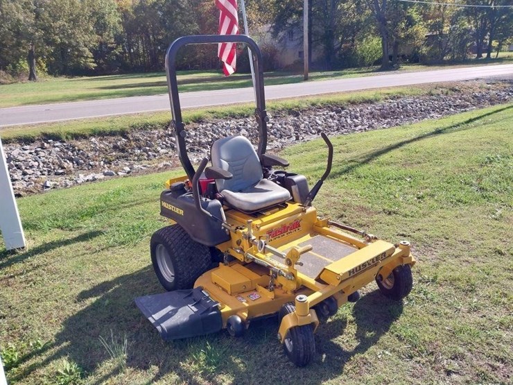 hustler-fastrack-super-duty-54"-686hrs-image-3