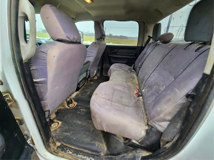 dodge-ram-5500-image-33