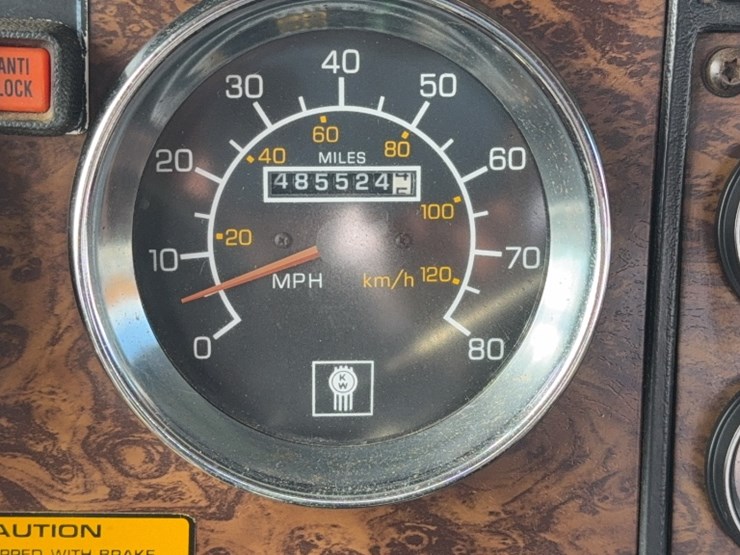 kenworth-t800-image-20