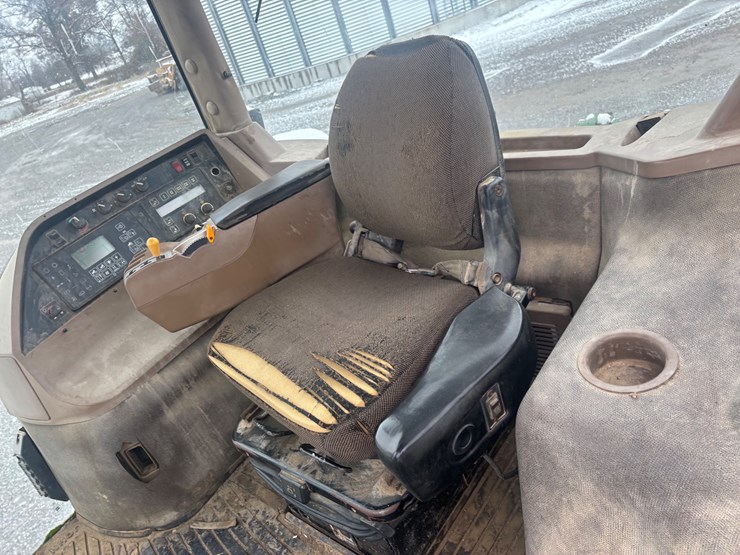 john-deere-8300-image-8