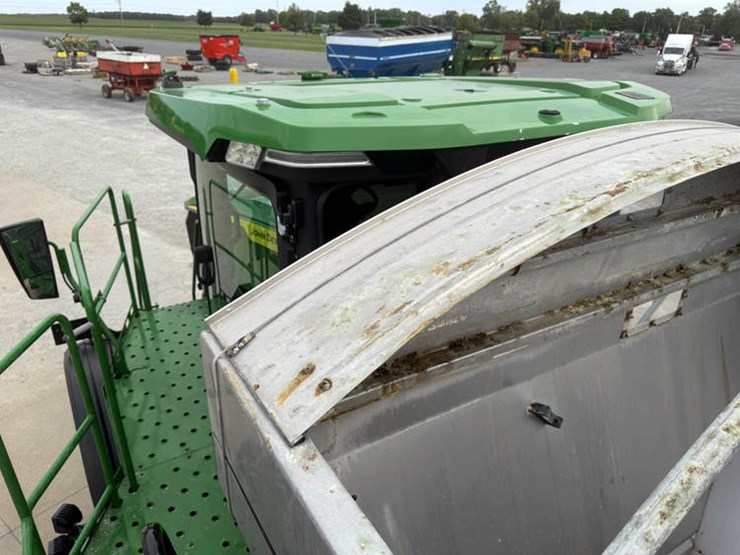 john-deere-800r-image-55