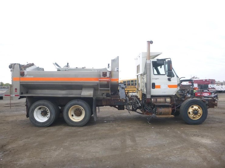 international-7600-image-7