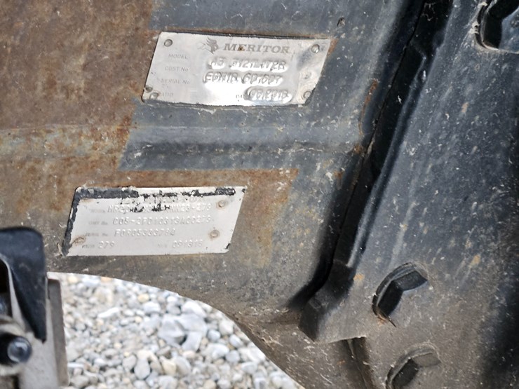 peterbilt-579-image-68