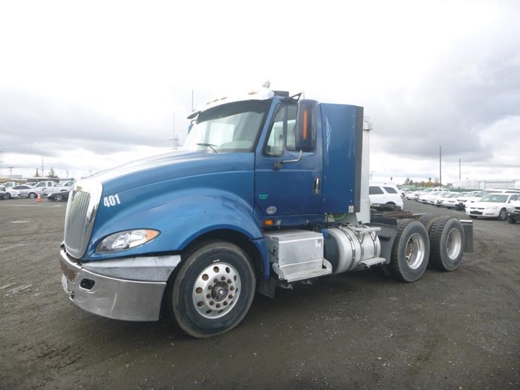 international-prostar-image-1