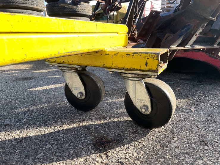 #6012-•-(1)-heavy-duty-rolling-material-cart-(o11)-image-9