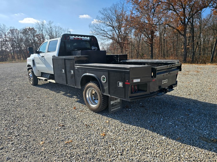 chevrolet-silverado-5500hd-image-17