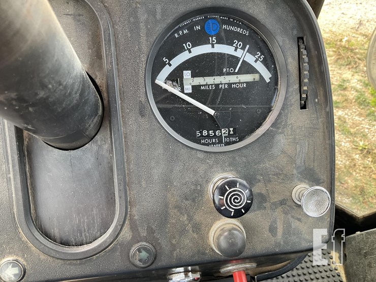 john-deere-4230-image-8